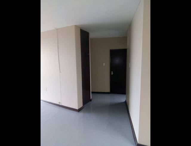 2 BEDROOM PROPERTY TO RENT IN SPRINGS CENTRAL